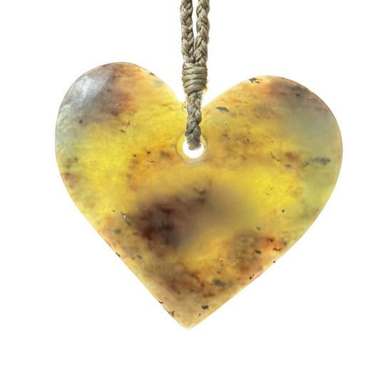 Manawa / Heart Pounamu Pendant - NZ Greenstone | Hapopo Īnanga Totoweka