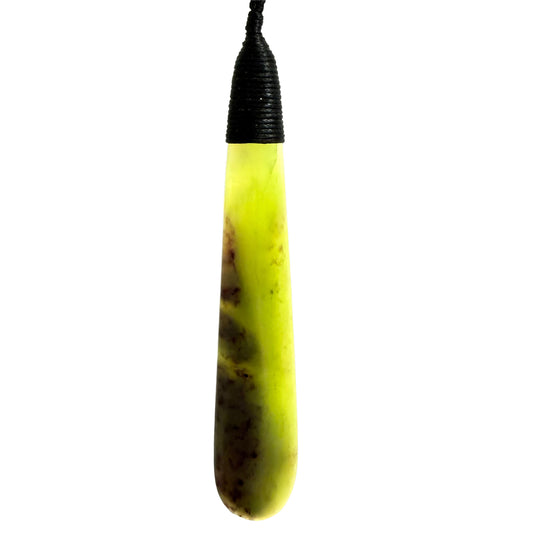 Roimata / Teardrop Pounamu Pendant - NZ Greenstone | Hapopo Īnanga Totoweka