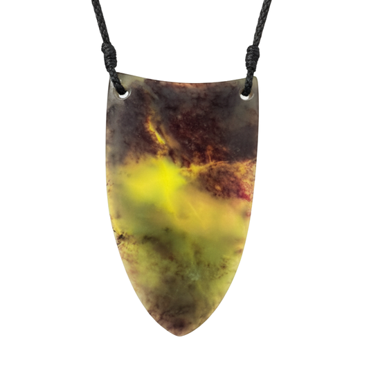 Niho / Tooth Pounamu Pendant - NZ Greenstone | Hapopo Totoweka