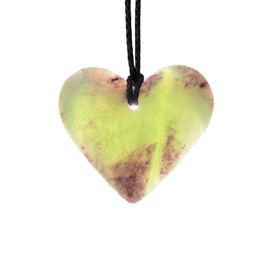Manawa / Heart Pounamu Pendant - NZ Greenstone | Hapopo Īnanga Totoweka