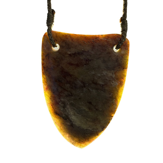 Niho / Tooth Pounamu Pendant - NZ Greenstone | Kōkopu Totoweka