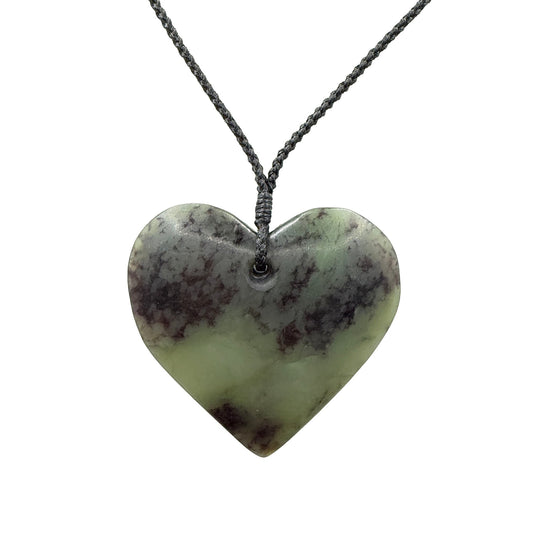 Manawa / Heart Pounamu Pendant - NZ Greenstone | Hapopo Īnanga Totoweka