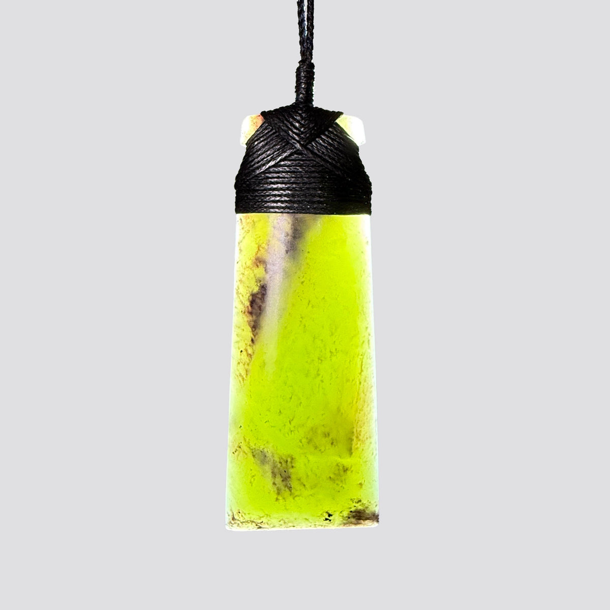 Toki / Adze Pounamu Pendant | Hapopo