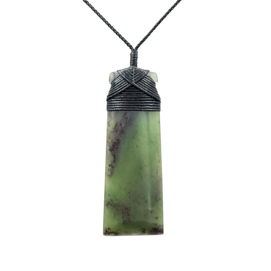 Toki / Adze Pounamu Pendant | Hapopo