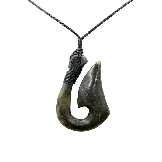 Hei Matau / Fish Hook Pounamu Pendant | Hapopo