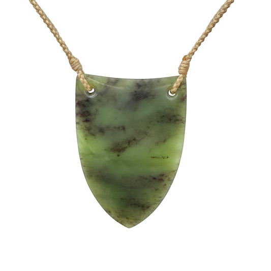 Niho / Tooth Pounamu Pendant - NZ Greenstone | Hapopo Īnanga Totoweka