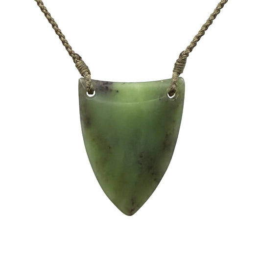Niho / Tooth Pounamu Pendant - NZ Greenstone | Hapopo Īnanga Totoweka