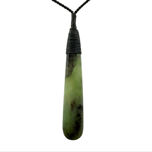 Roimata / Teardrop Pounamu Pendant - NZ Greenstone | Hapopo Īnanga Totoweka